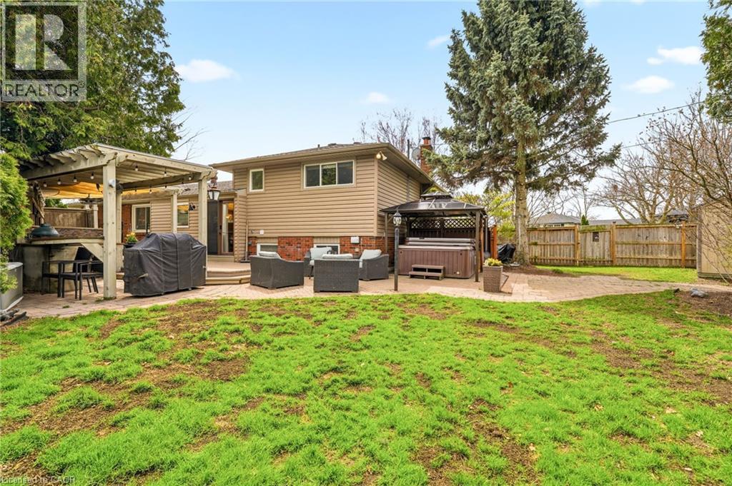 559 REXWAY Court, Burlington, Ontario, L7N3B6 — Photo 39