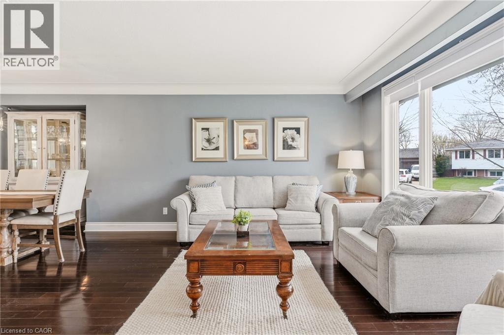 559 REXWAY Court, Burlington, Ontario, L7N3B6 — Photo 5