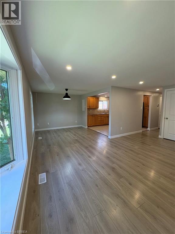 11 NASHUA Drive, Brantford, Ontario, N3P1L1 — Photo 17