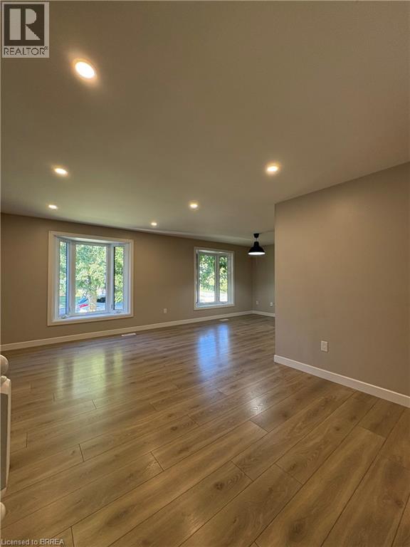 11 NASHUA Drive, Brantford, Ontario, N3P1L1 — Photo 19