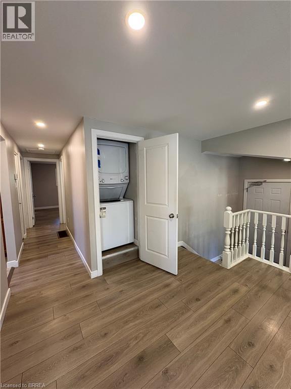 11 NASHUA Drive, Brantford, Ontario, N3P1L1 — Photo 3