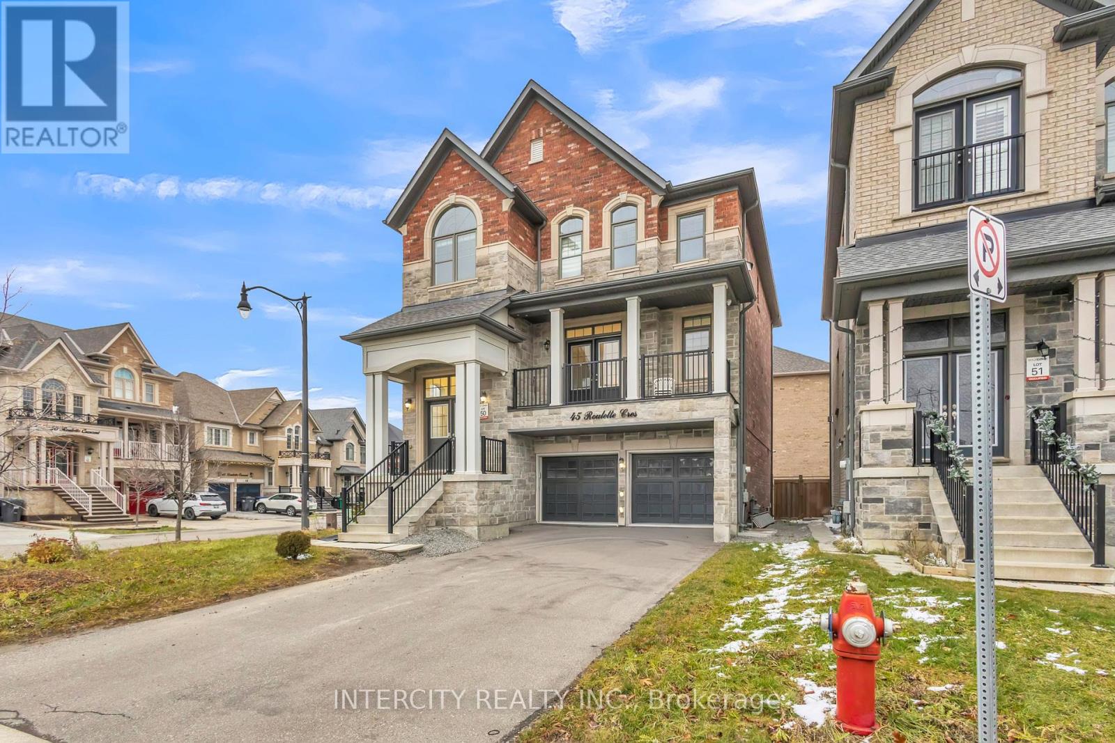45 ROULETTE CRESCENT, Brampton (Bram West), Ontario, L7A4R6 — Photo 2