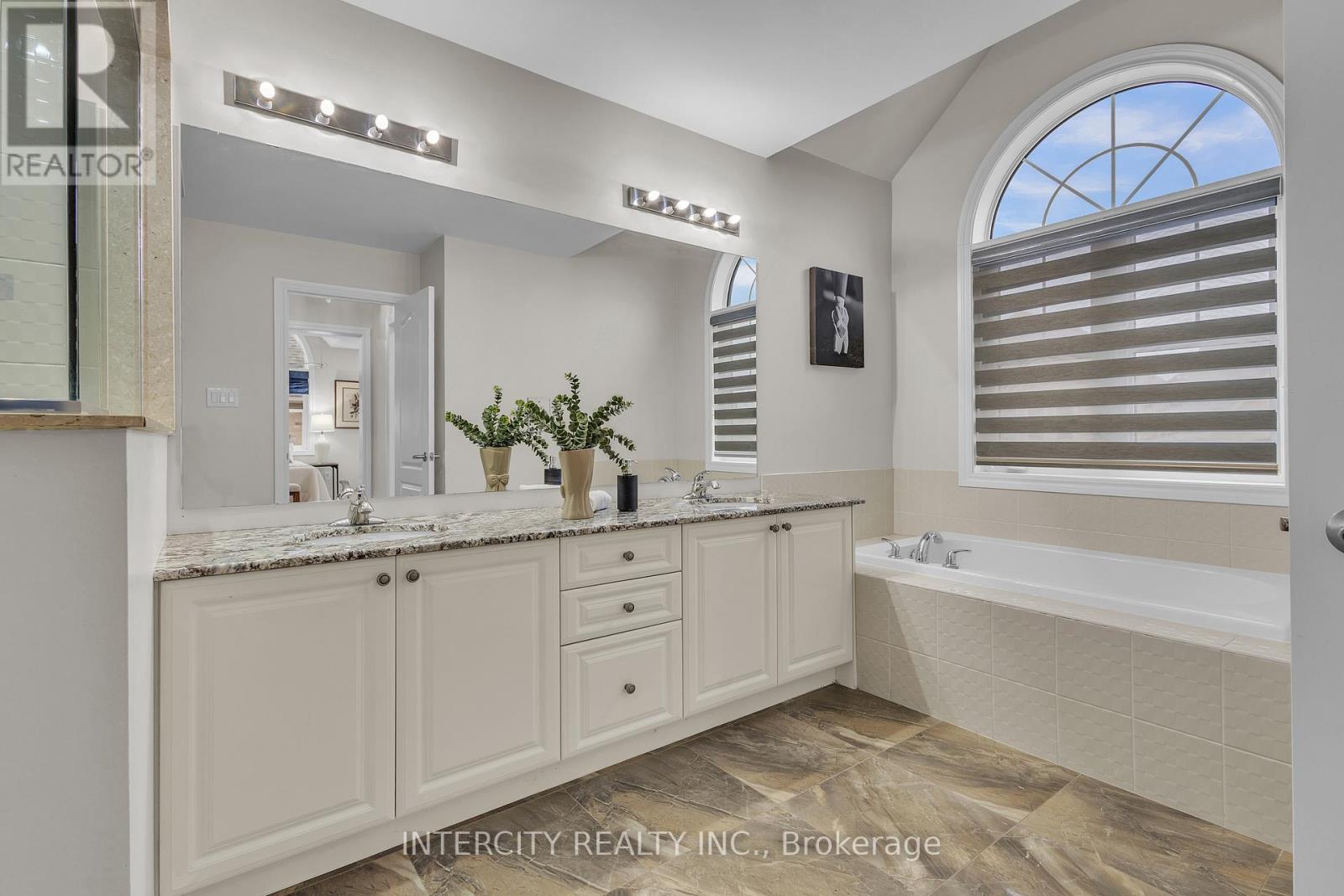 45 ROULETTE CRESCENT, Brampton (Bram West), Ontario, L7A4R6 — Photo 36