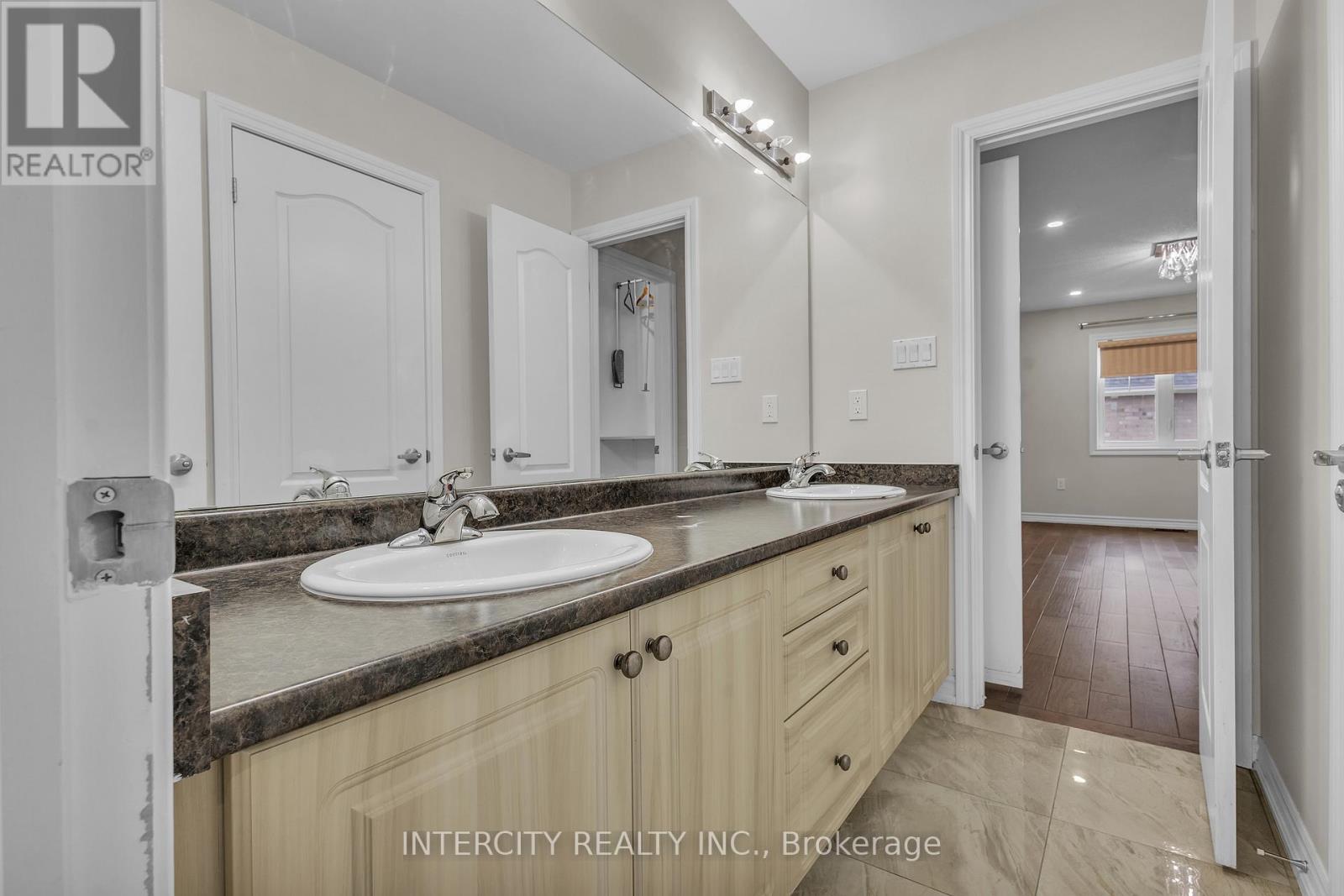 45 ROULETTE CRESCENT, Brampton (Bram West), Ontario, L7A4R6 — Photo 41