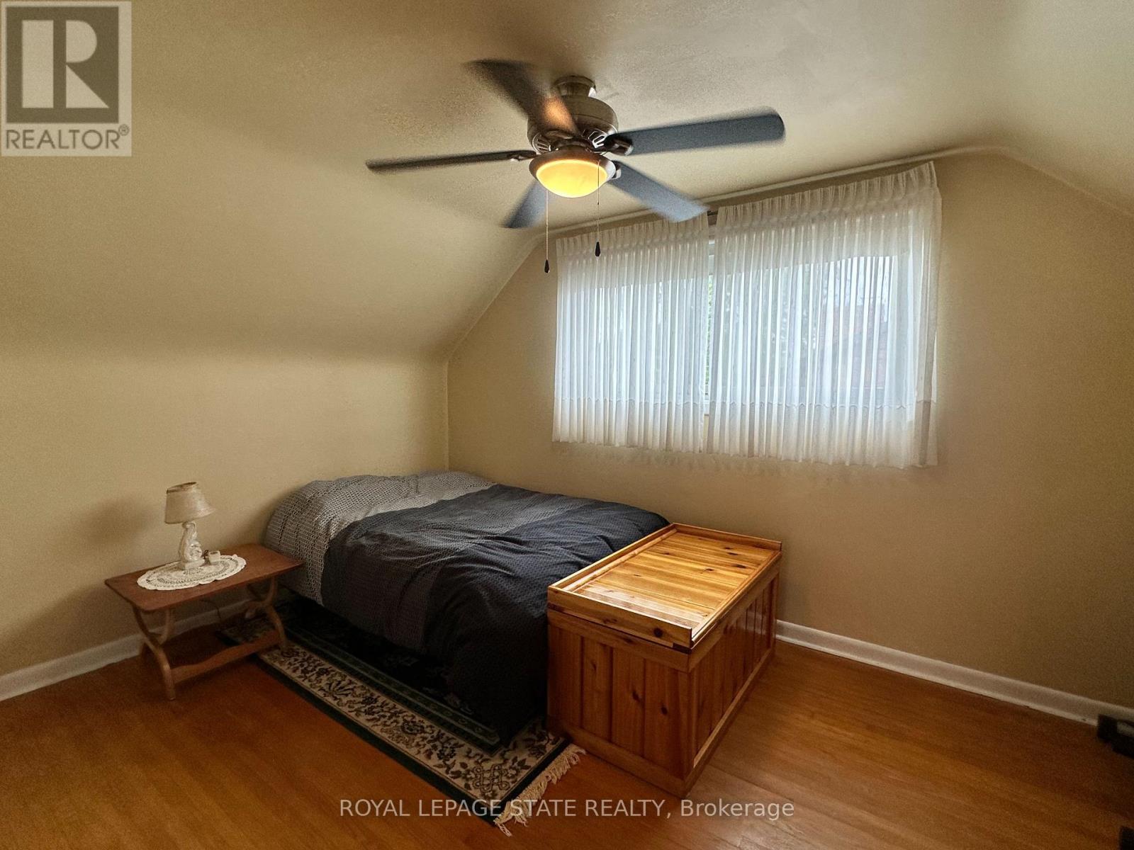 129 BROKER DRIVE, Hamilton (Huntington), Ontario, L8T2B9 — Photo 22