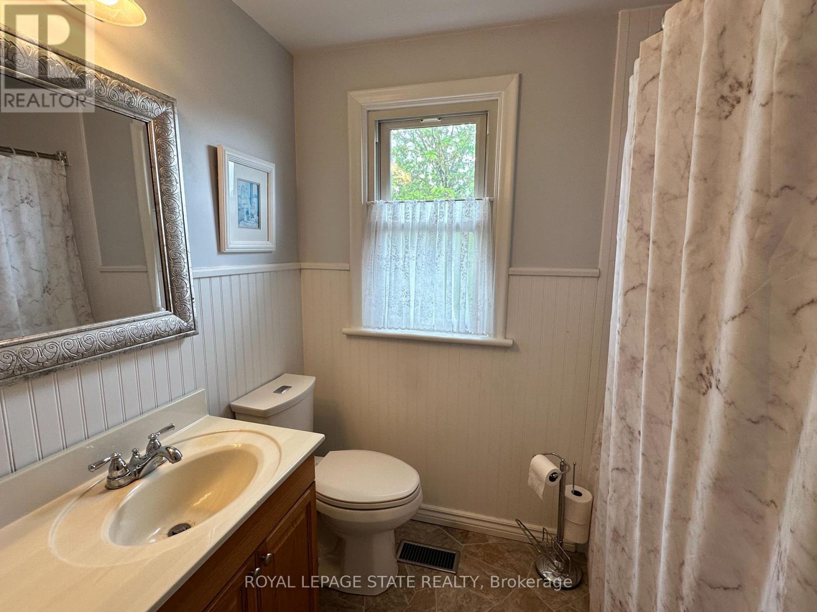 129 BROKER DRIVE, Hamilton (Huntington), Ontario, L8T2B9 — Photo 26