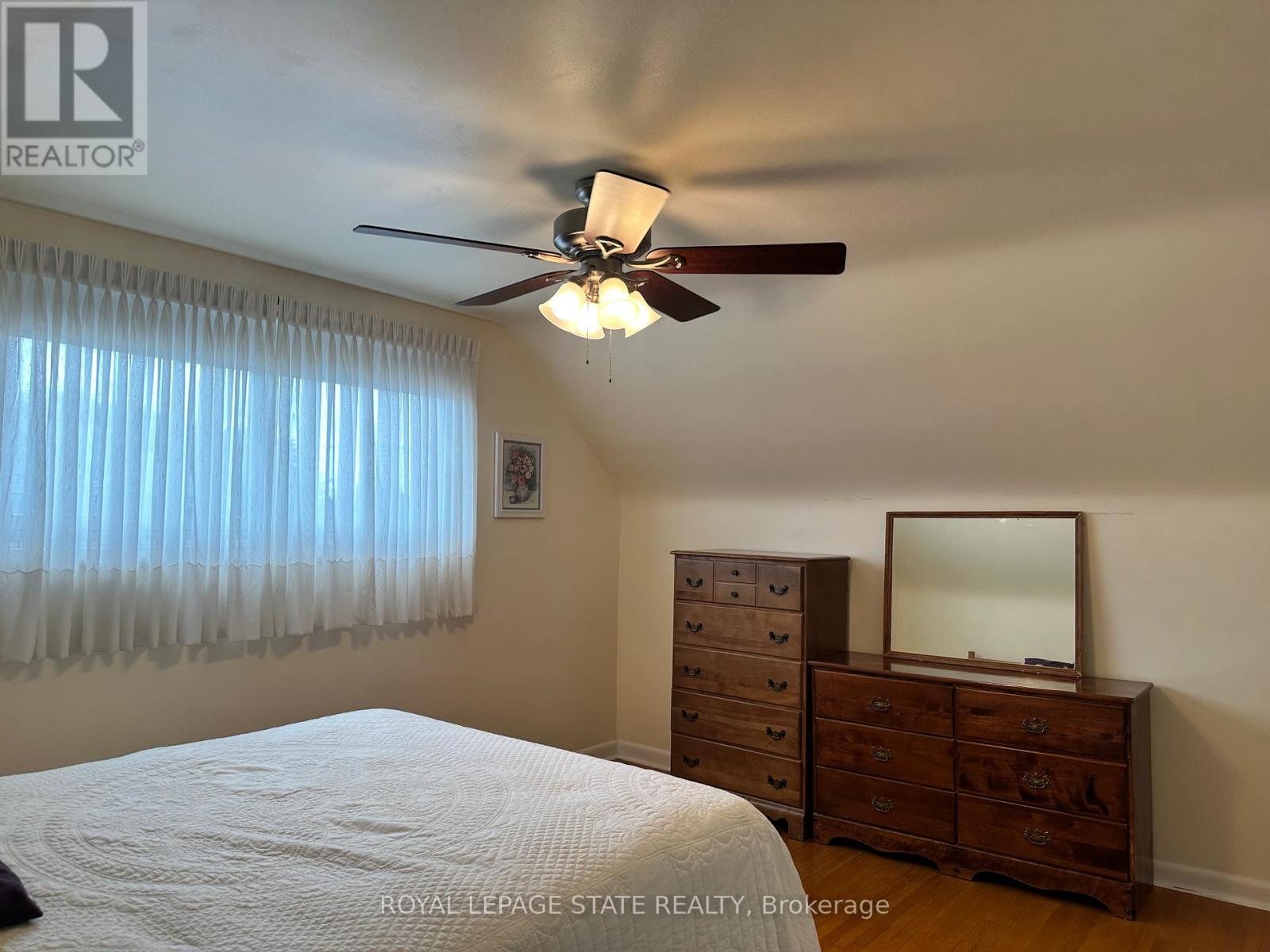 129 BROKER DRIVE, Hamilton (Huntington), Ontario, L8T2B9 — Photo 27
