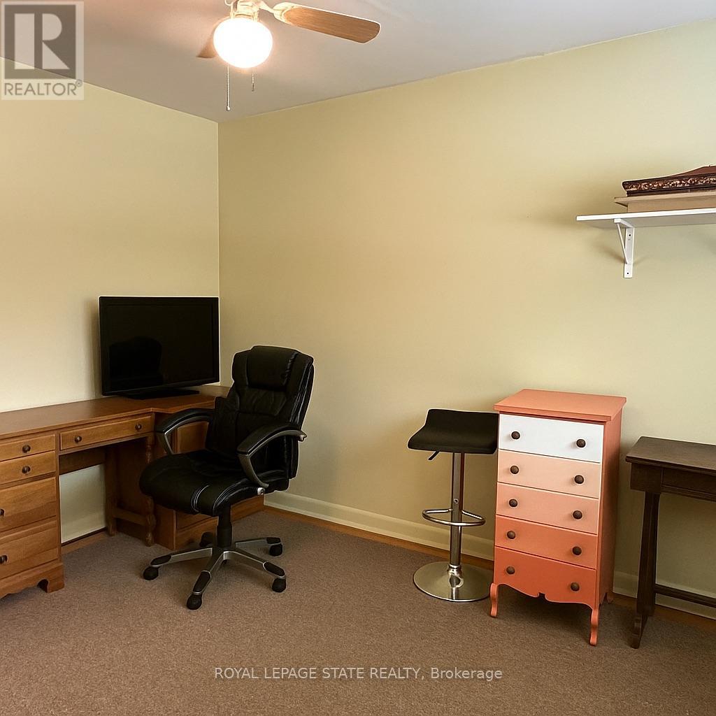 129 BROKER DRIVE, Hamilton (Huntington), Ontario, L8T2B9 — Photo 28