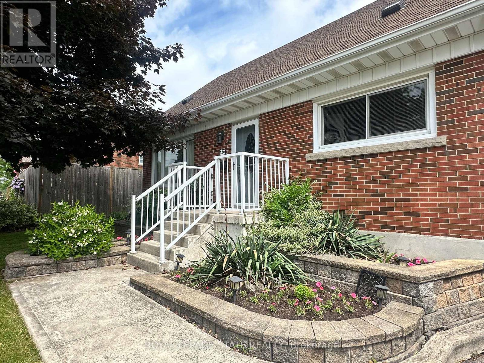 129 BROKER DRIVE, Hamilton (Huntington), Ontario, L8T2B9 — Photo 36