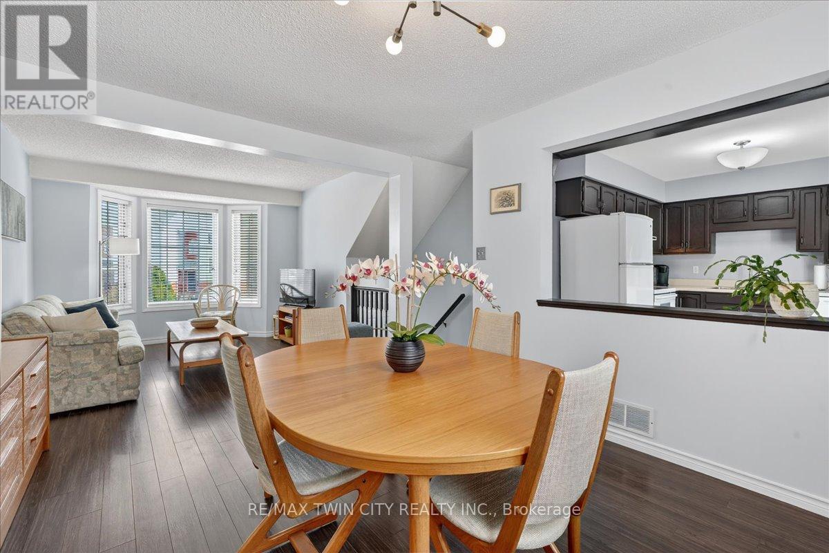 636 GRANGE CRESCENT, Waterloo, Ontario, N2T2L9 — Photo 13