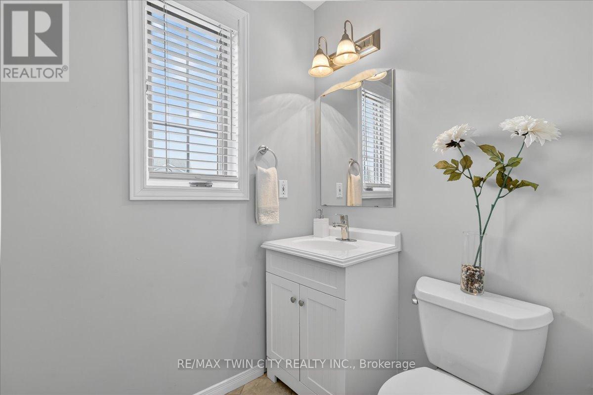 636 GRANGE CRESCENT, Waterloo, Ontario, N2T2L9 — Photo 21