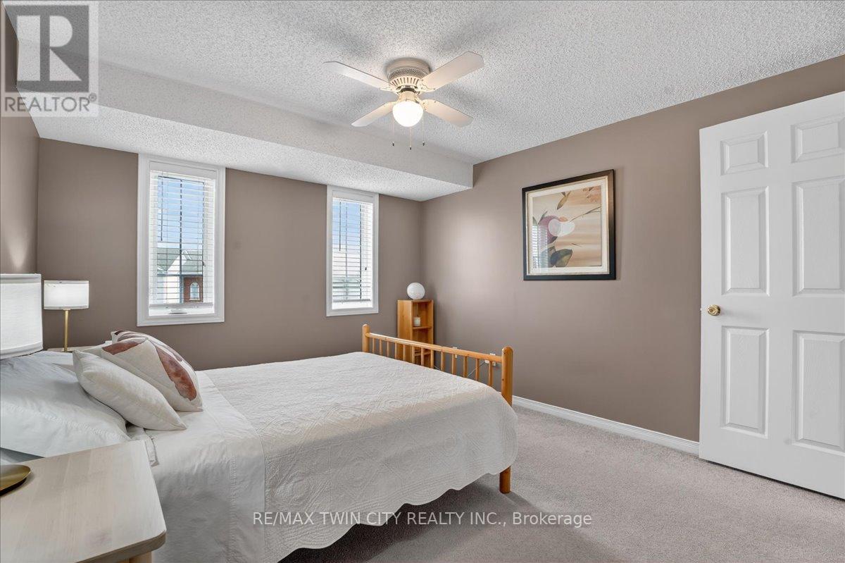 636 GRANGE CRESCENT, Waterloo, Ontario, N2T2L9 — Photo 27