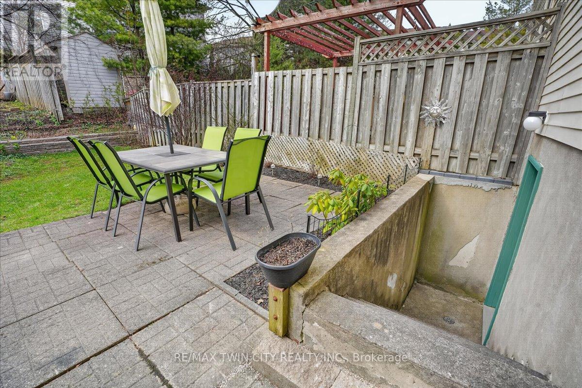 636 GRANGE CRESCENT, Waterloo, Ontario, N2T2L9 — Photo 43