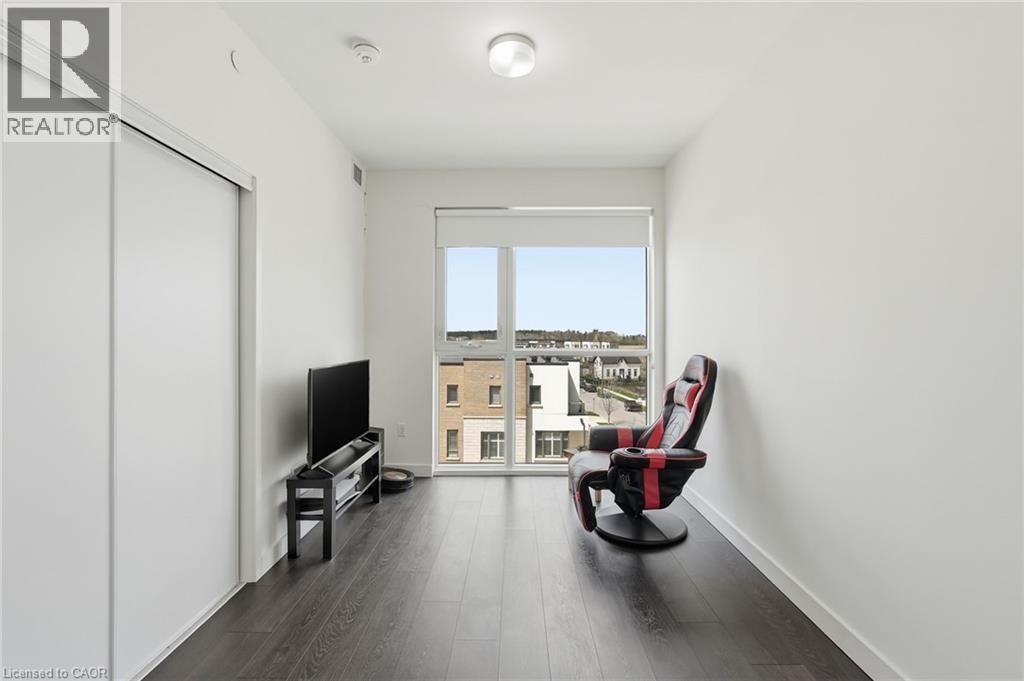 210 SABINA Drive Unit# 413, Oakville, Ontario, L6H0W6 — Photo 15