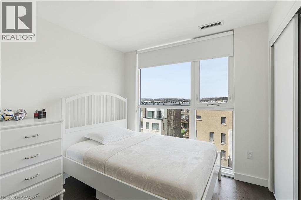 210 SABINA Drive Unit# 413, Oakville, Ontario, L6H0W6 — Photo 21