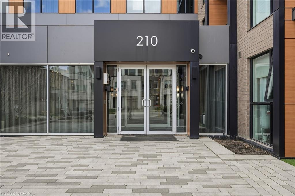 210 SABINA Drive Unit# 413, Oakville, Ontario, L6H0W6 — Photo 3