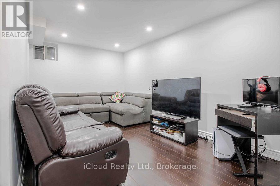 59 MARY STREET, Barrie (City Centre), Ontario, L4N1T2 — Photo 2