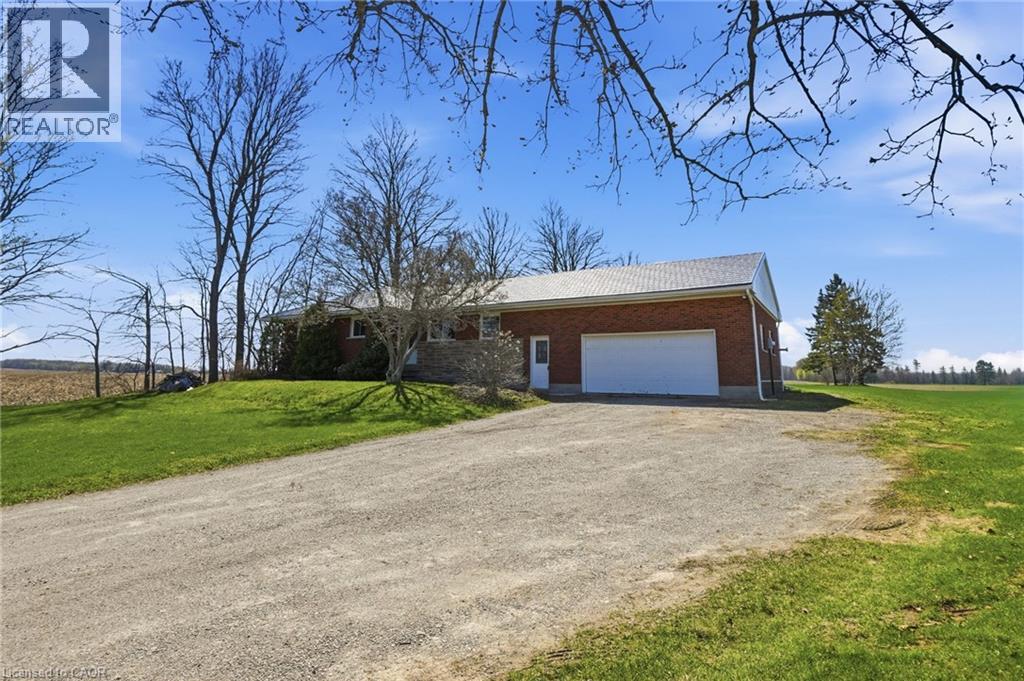 371 HIGHWAY 52, Flamborough, Ontario, L9H5E2 — Photo 3