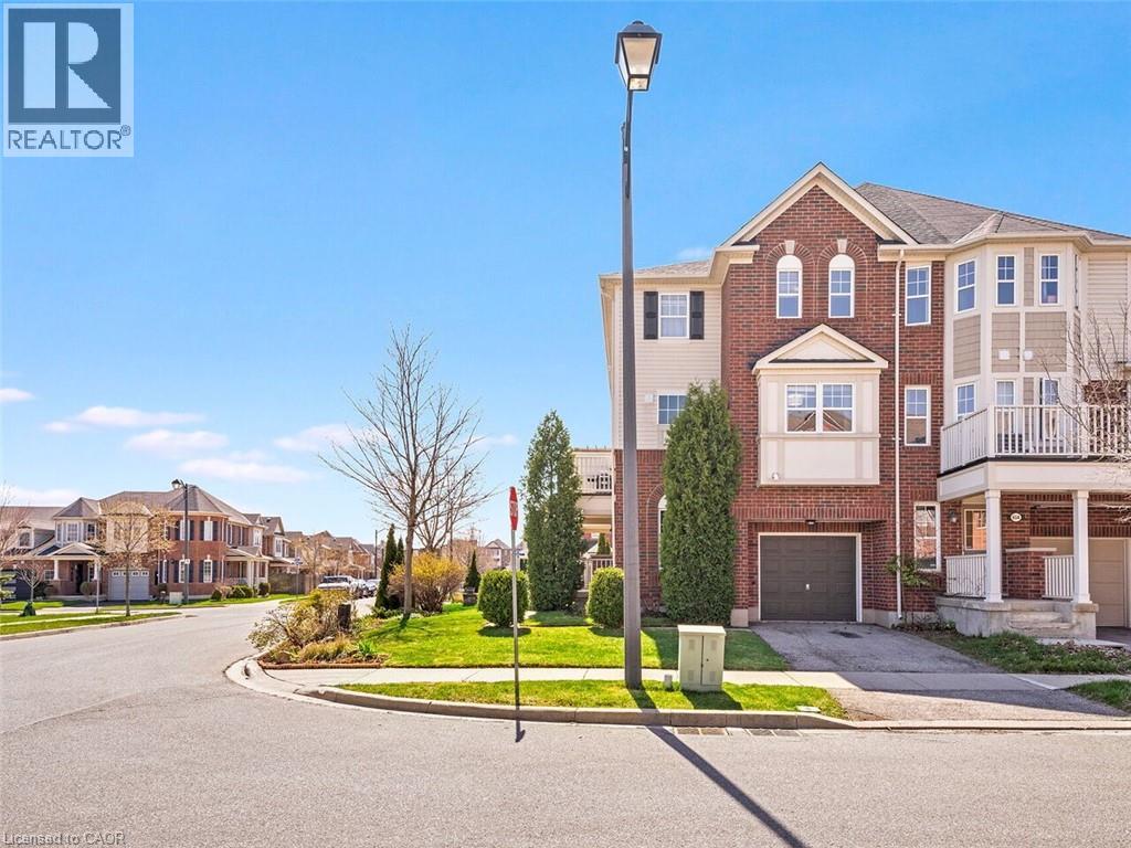 656 FRANK Place, Milton, Ontario, L9T0P8 — Photo 2