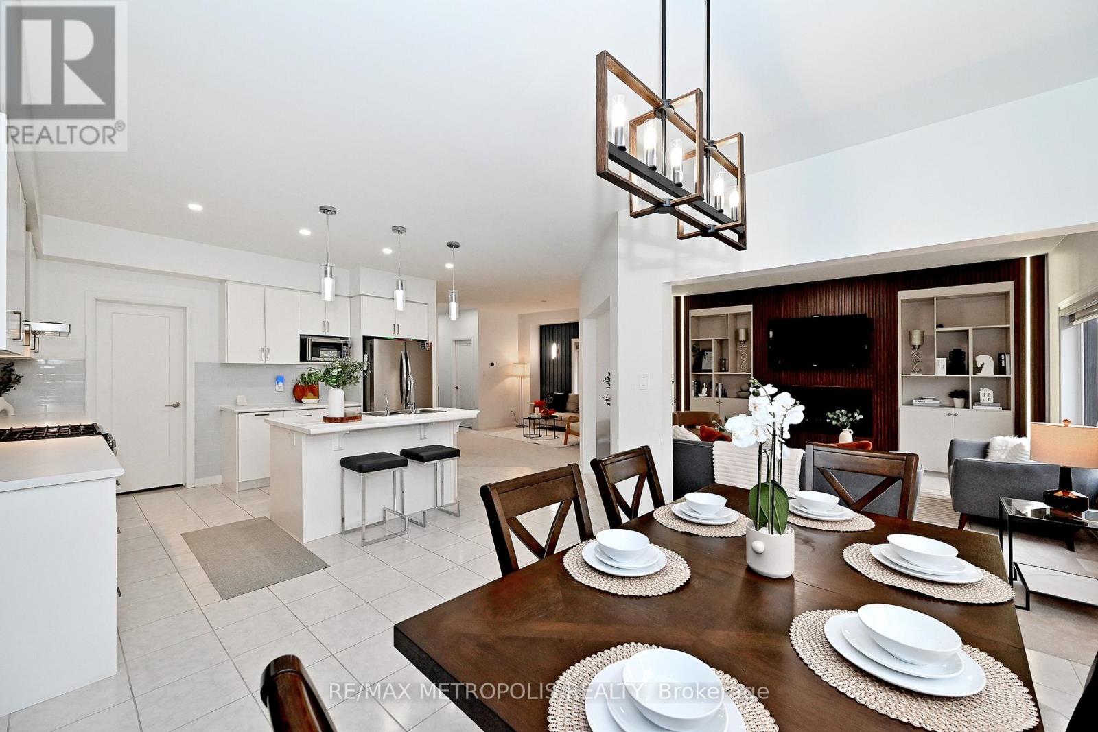 14 JENNER DRIVE, Brant (Paris), Ontario, N3L3L3 — Photo 12