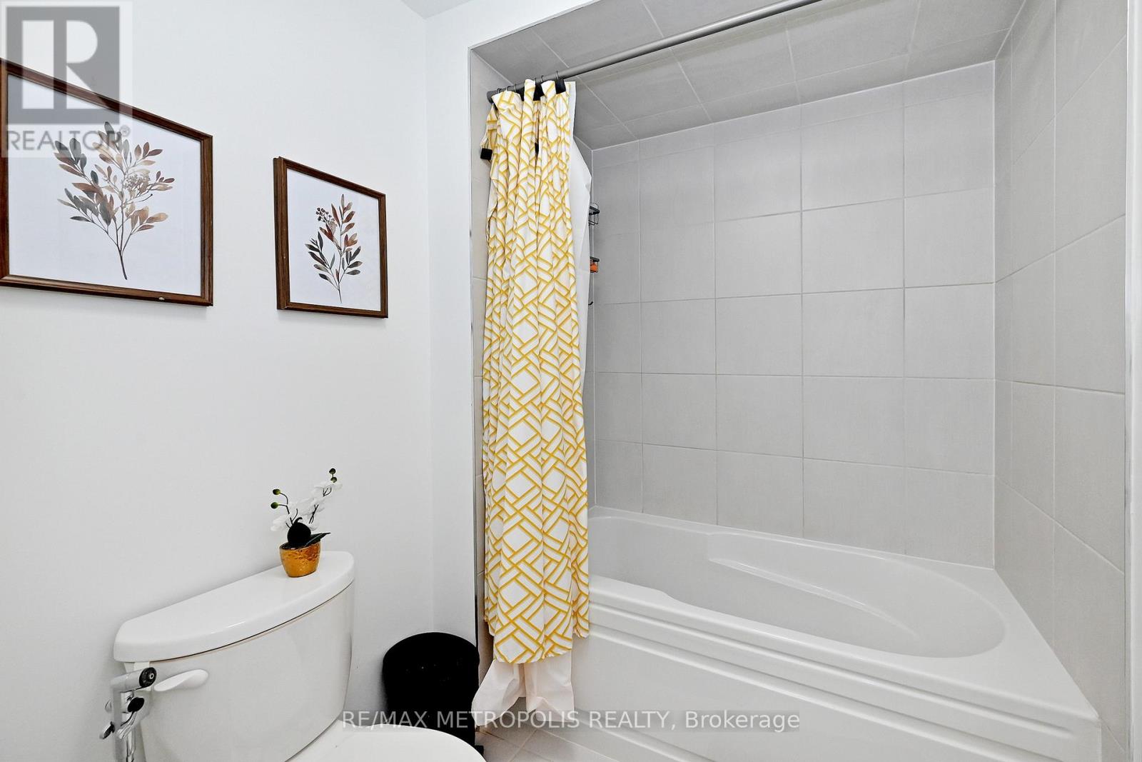 14 JENNER DRIVE, Brant (Paris), Ontario, N3L3L3 — Photo 24