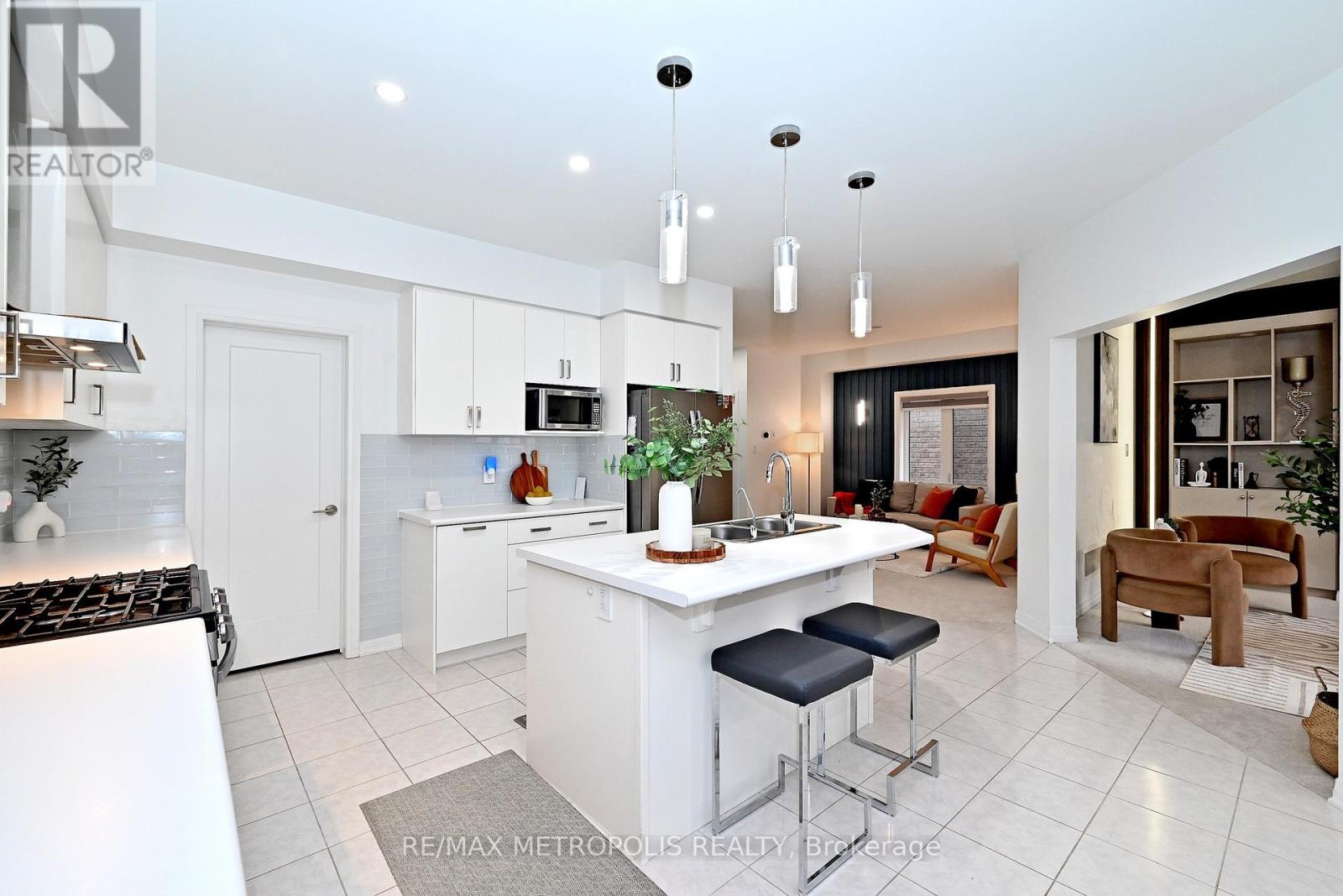 14 JENNER DRIVE, Brant (Paris), Ontario, N3L3L3 — Photo 9