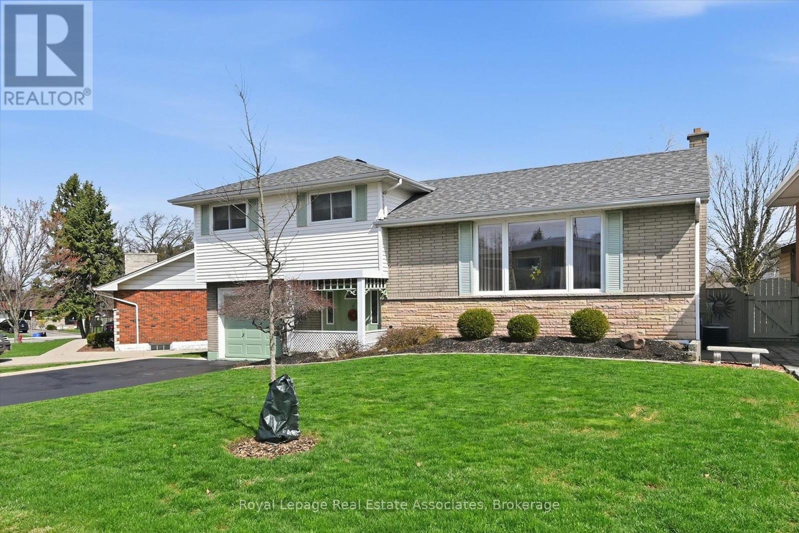 115 LAURIER AVENUE, Hamilton (Buchanan), Ontario, L0C3S5 — Photo 3