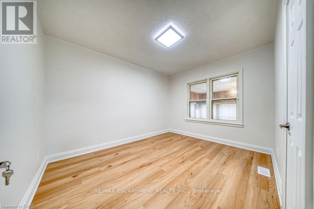 22 DAVID AVENUE, Hamilton (Hill Park), Ontario, L9A3V1 — Photo 20