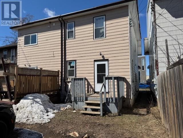 228 Archibald ST N, Thunder Bay, Ontario, P7C3Y2 — Photo 2