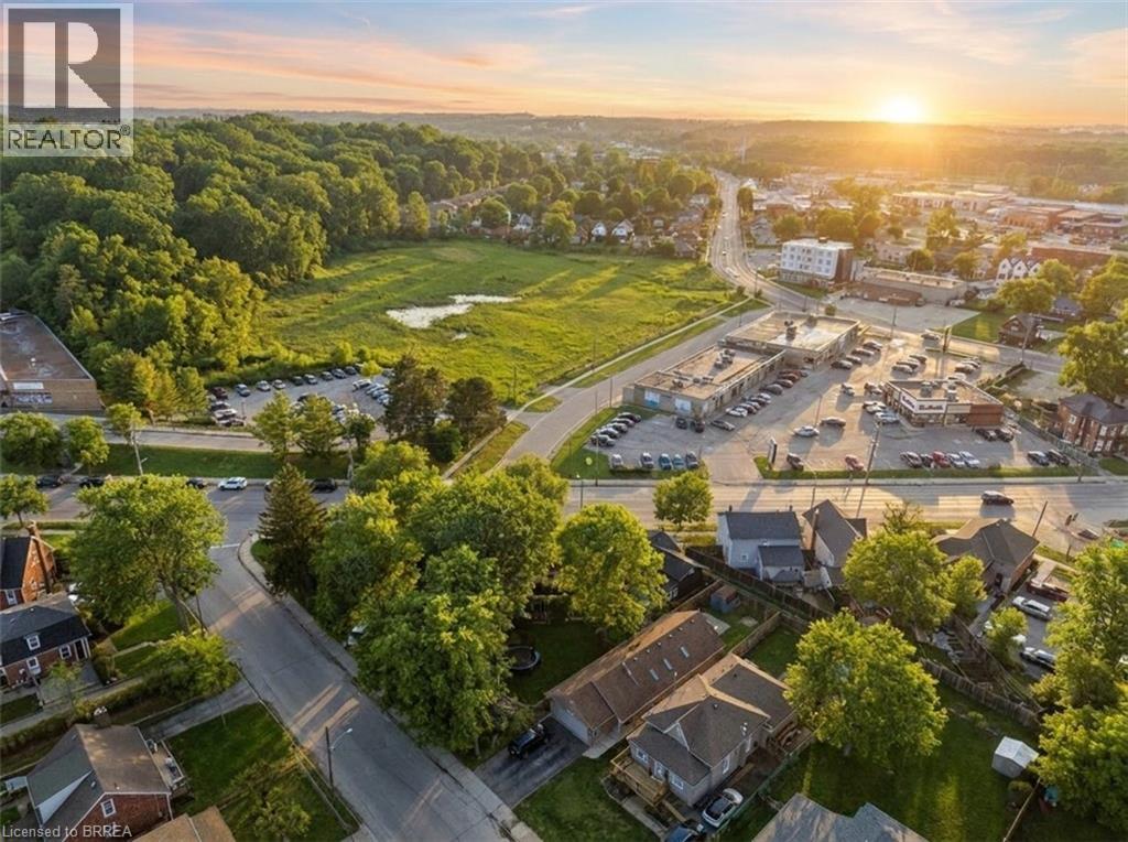 38 MOUNT PLEASANT Street, Brantford, Ontario, N3T1S6 — Photo 25