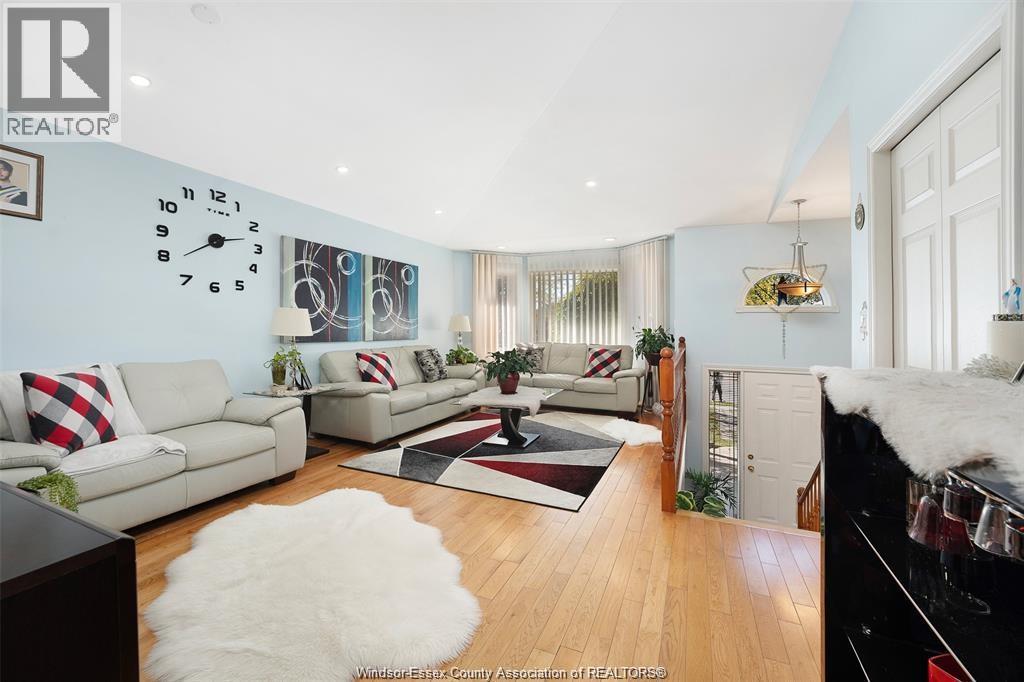 1454 CLOVER AVENUE, Windsor, Ontario, N8P1R2 — Photo 5