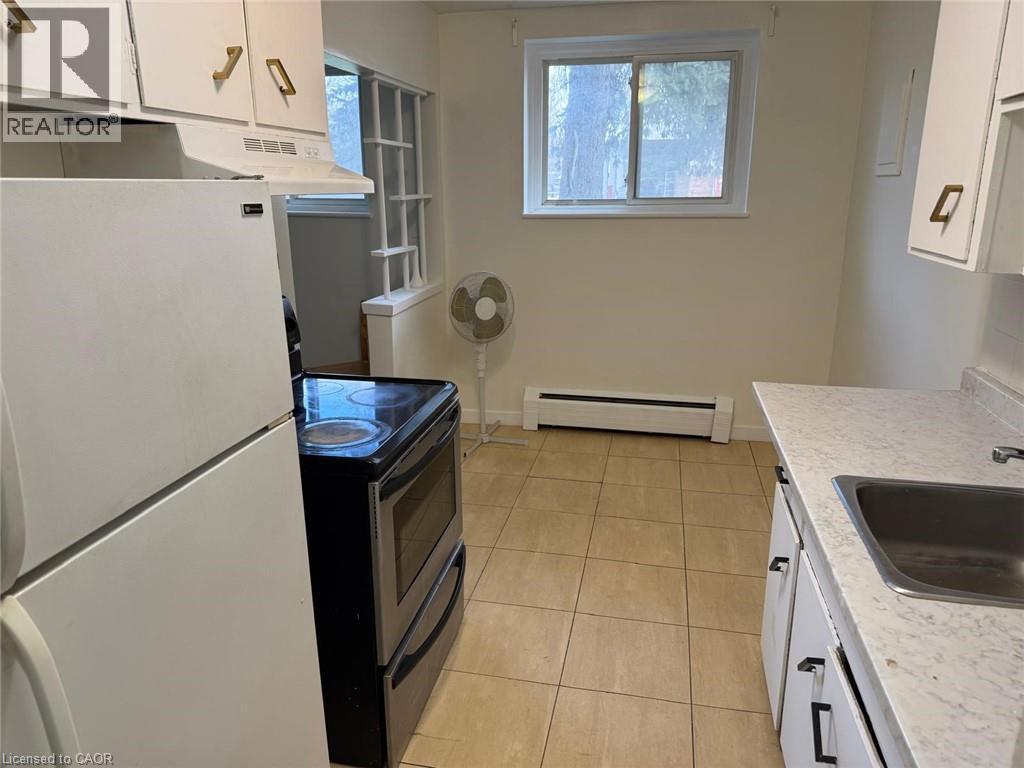 449 HAZEL Street Unit# 9, Waterloo, Ontario, N2L3P7 — Photo 6