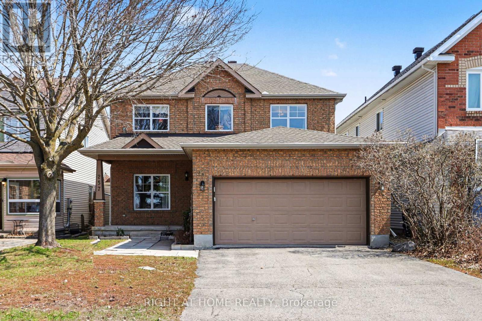 257 STONEWAY DRIVE, Ottawa, Ontario, K2G6E9 — Photo 2