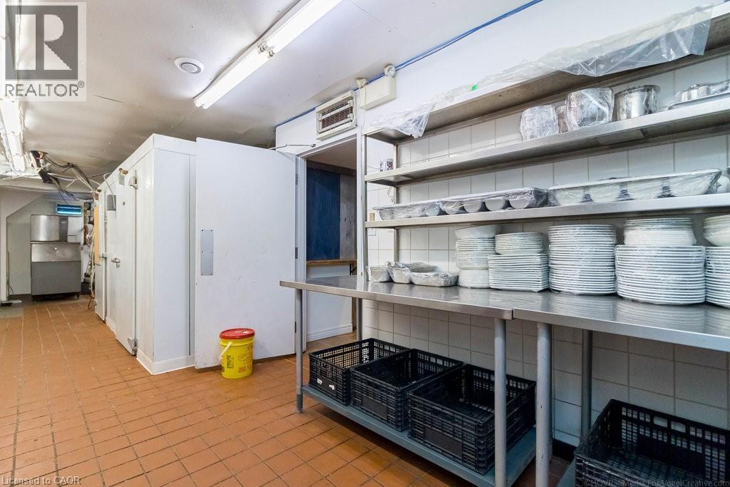 2251 RYMAL Road E, Hamilton, Ontario, L8J2V8 — Photo 17
