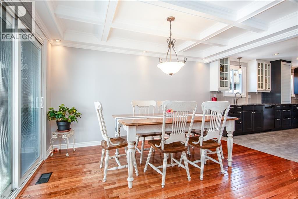 1146 CAMPBELL Court, Burlington, Ontario, L7S1Z7 — Photo 10