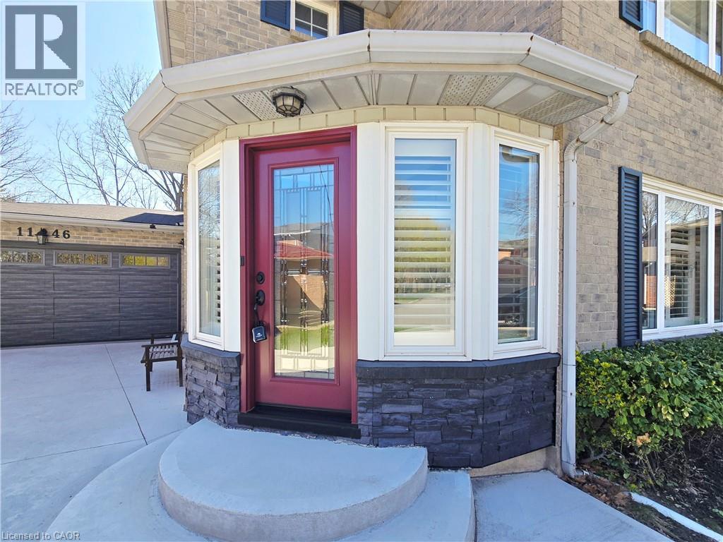 1146 CAMPBELL Court, Burlington, Ontario, L7S1Z7 — Photo 2