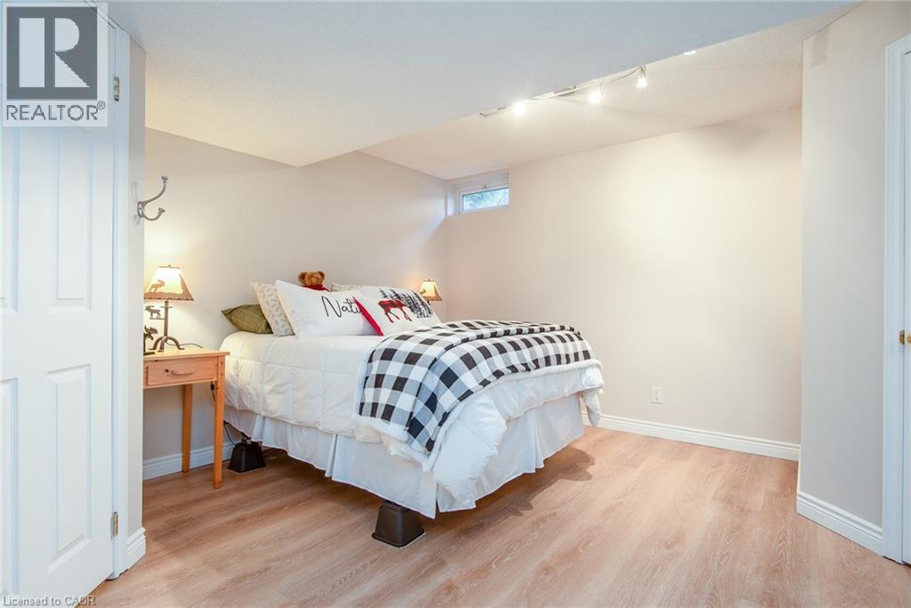 1146 CAMPBELL Court, Burlington, Ontario, L7S1Z7 — Photo 25