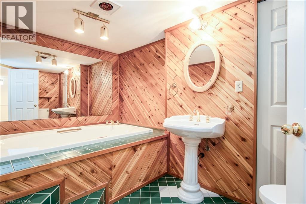 1146 CAMPBELL Court, Burlington, Ontario, L7S1Z7 — Photo 30