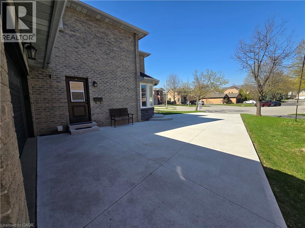 1146 CAMPBELL Court, Burlington, Ontario, L7S1Z7 — Photo 40