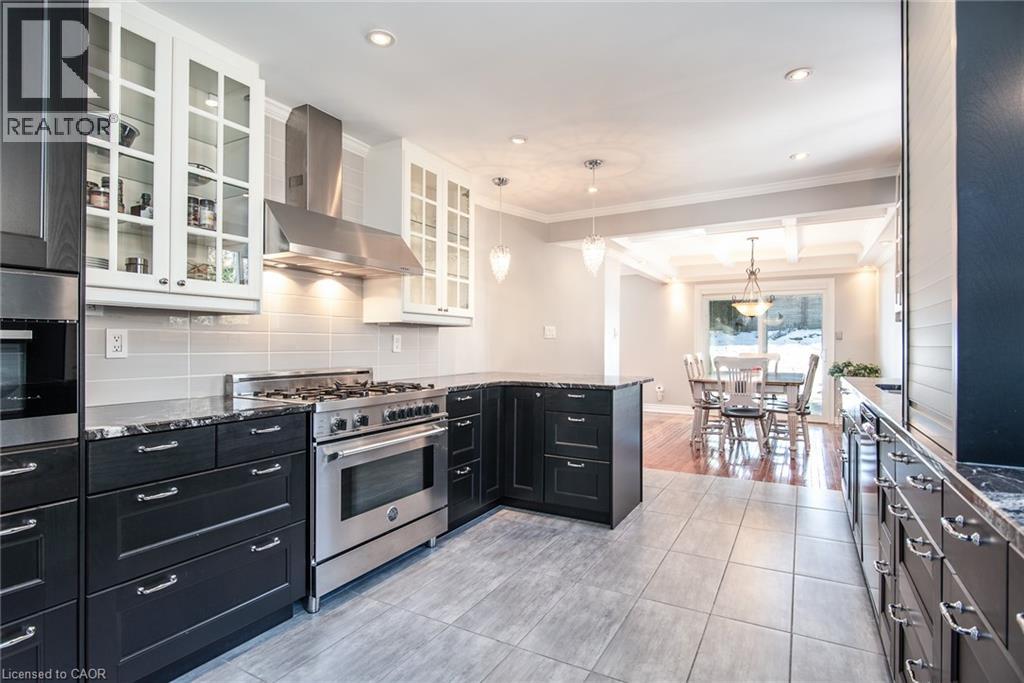 1146 CAMPBELL Court, Burlington, Ontario, L7S1Z7 — Photo 5