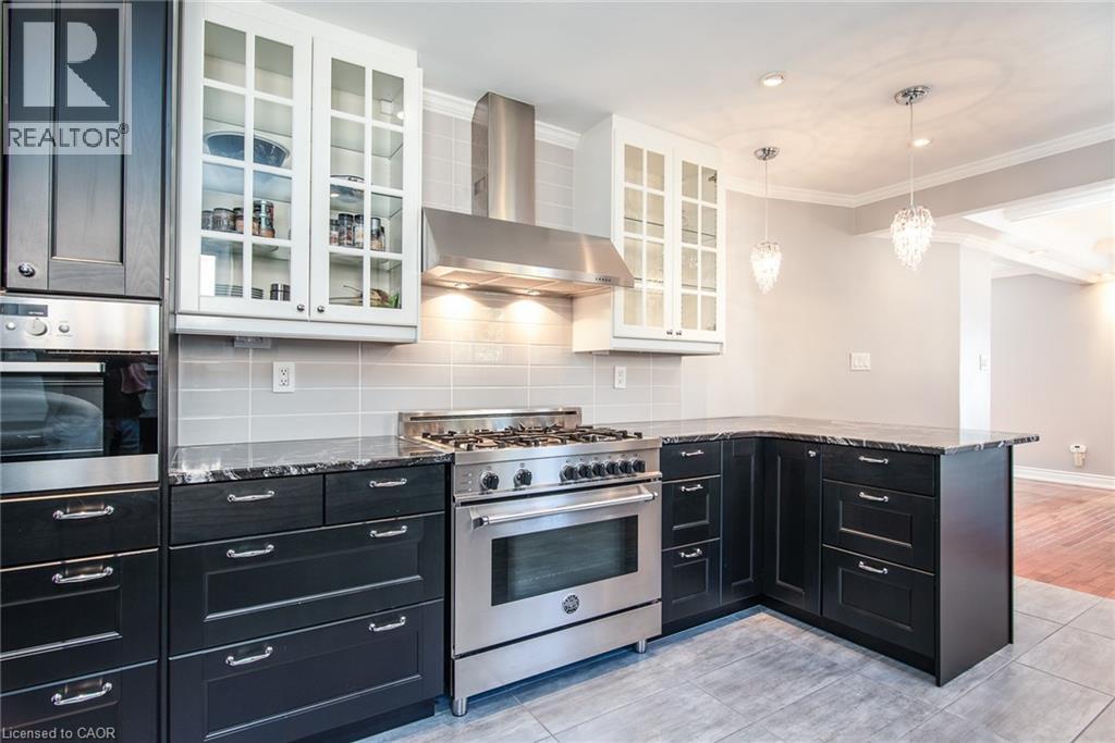 1146 CAMPBELL Court, Burlington, Ontario, L7S1Z7 — Photo 6