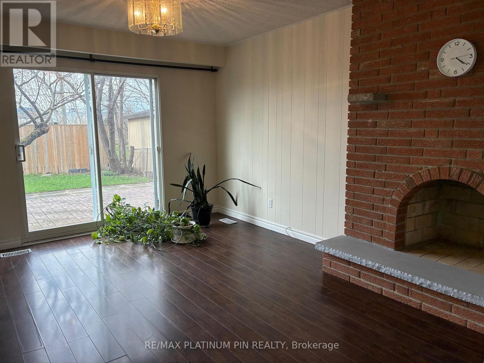 LOWER LEVEL - 315 APACHE TRAIL, Toronto (Pleasant View), Ontario, M2H2W6 — Photo 2