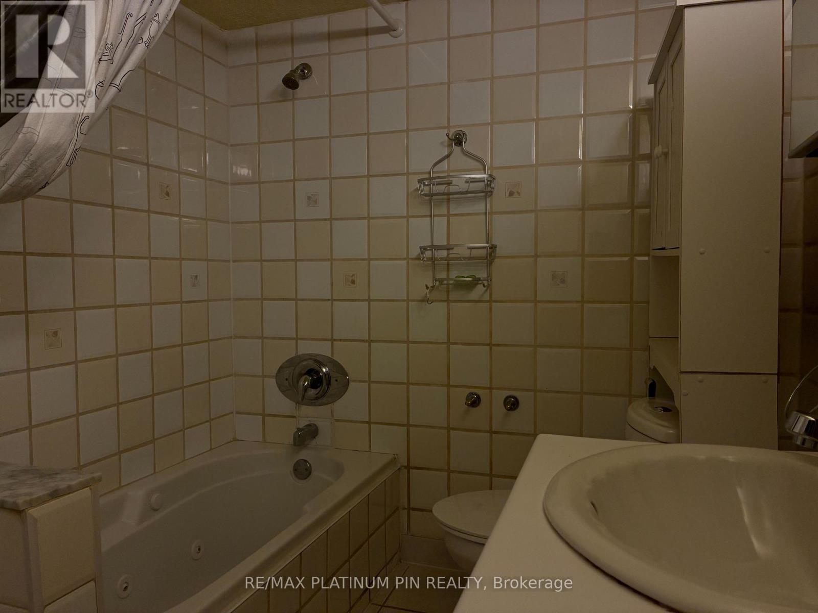 LOWER LEVEL - 315 APACHE TRAIL, Toronto (Pleasant View), Ontario, M2H2W6 — Photo 5