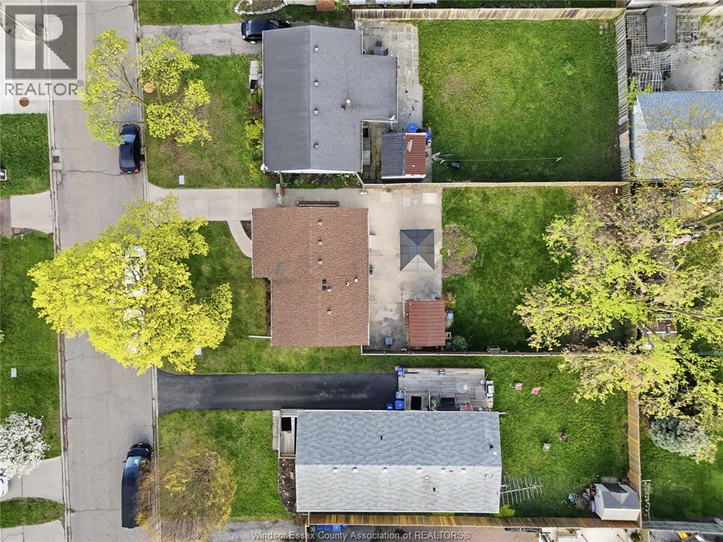 10395 CALEDON COURT, Windsor, Ontario, N8R1C7 — Photo 6