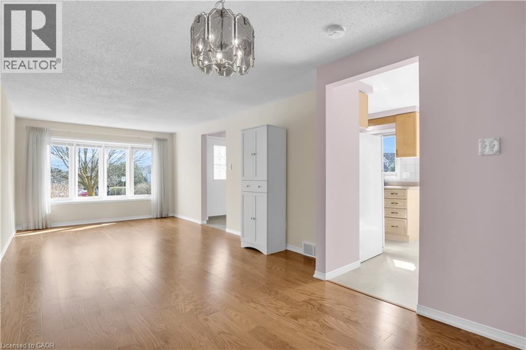 199A AUBURN Drive, Waterloo, Ontario, N2K3T1 — Photo 13