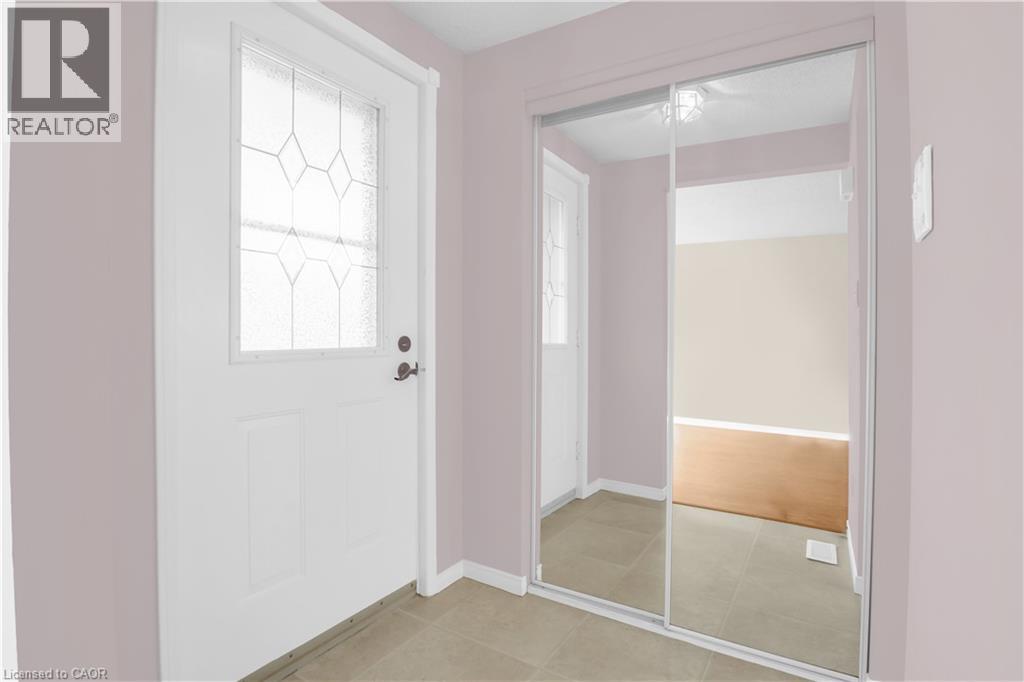 199A AUBURN Drive, Waterloo, Ontario, N2K3T1 — Photo 6