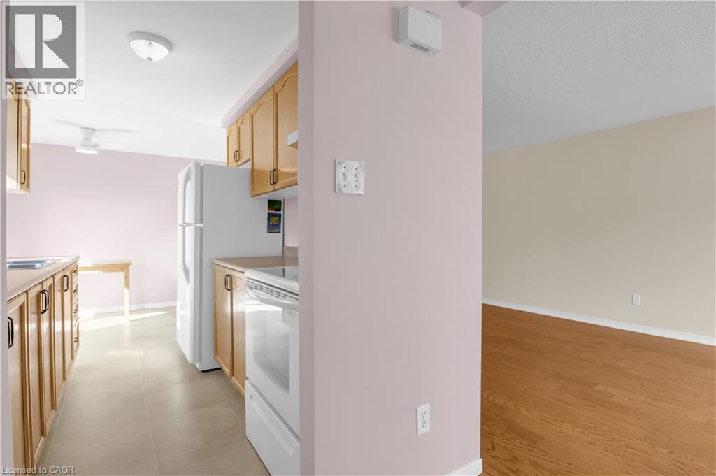 199A AUBURN Drive, Waterloo, Ontario, N2K3T1 — Photo 7