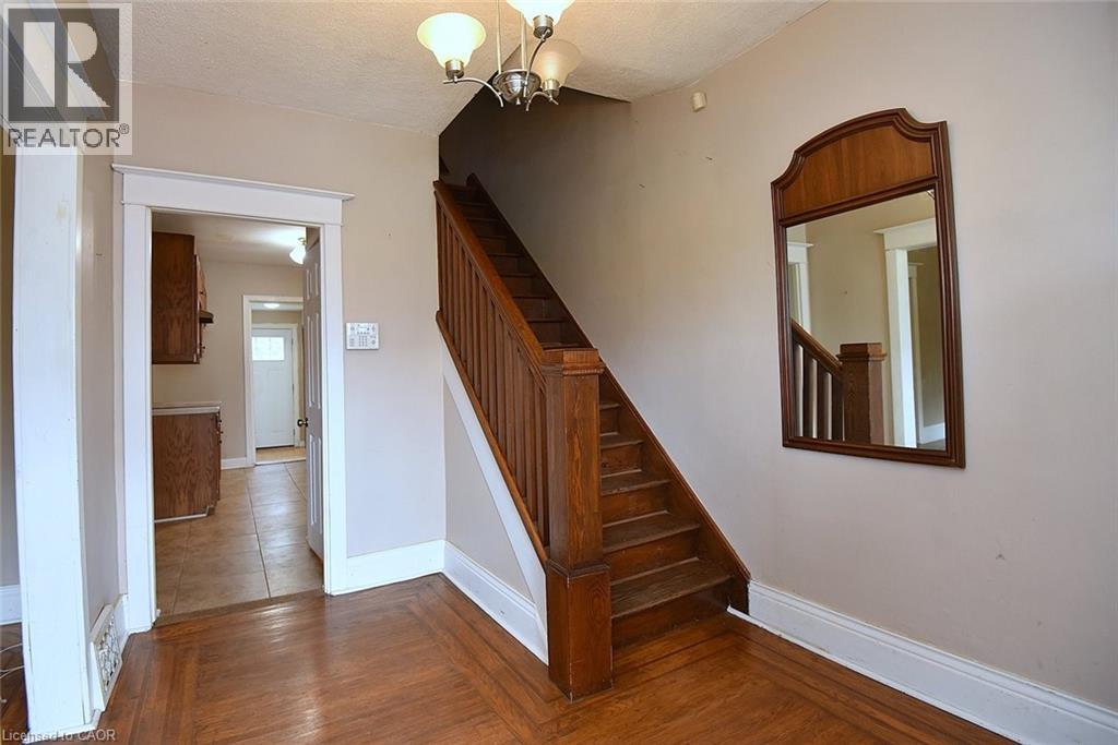 186 BELMONT Avenue, Hamilton, Ontario, L8L7M6 — Photo 9