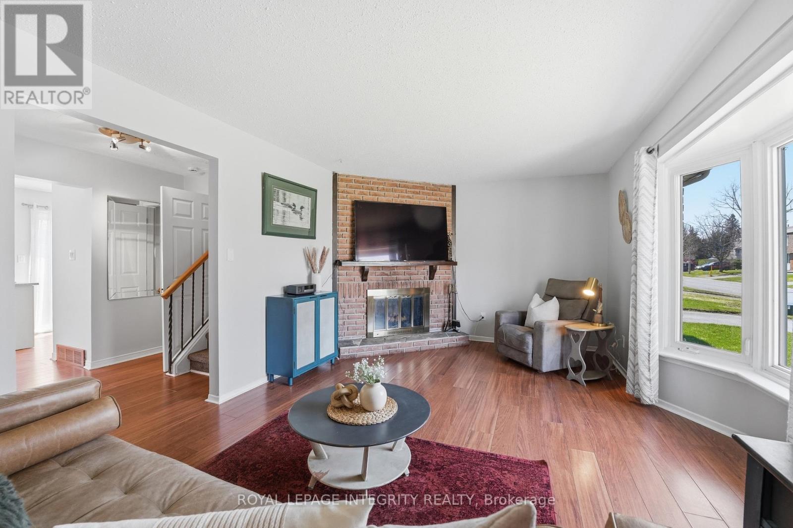 776 VINETTE CRESCENT, Ottawa, Ontario, K1E1W9 — Photo 3