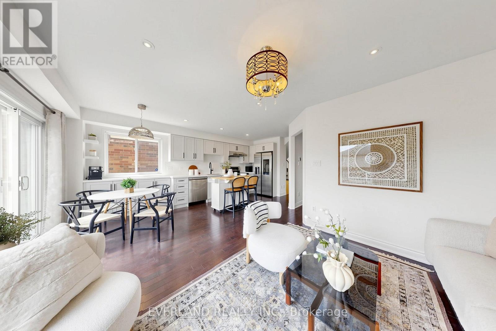 50 SHENANDOAH DRIVE, Whitby (Williamsburg), Ontario, L1P1T3 — Photo 10